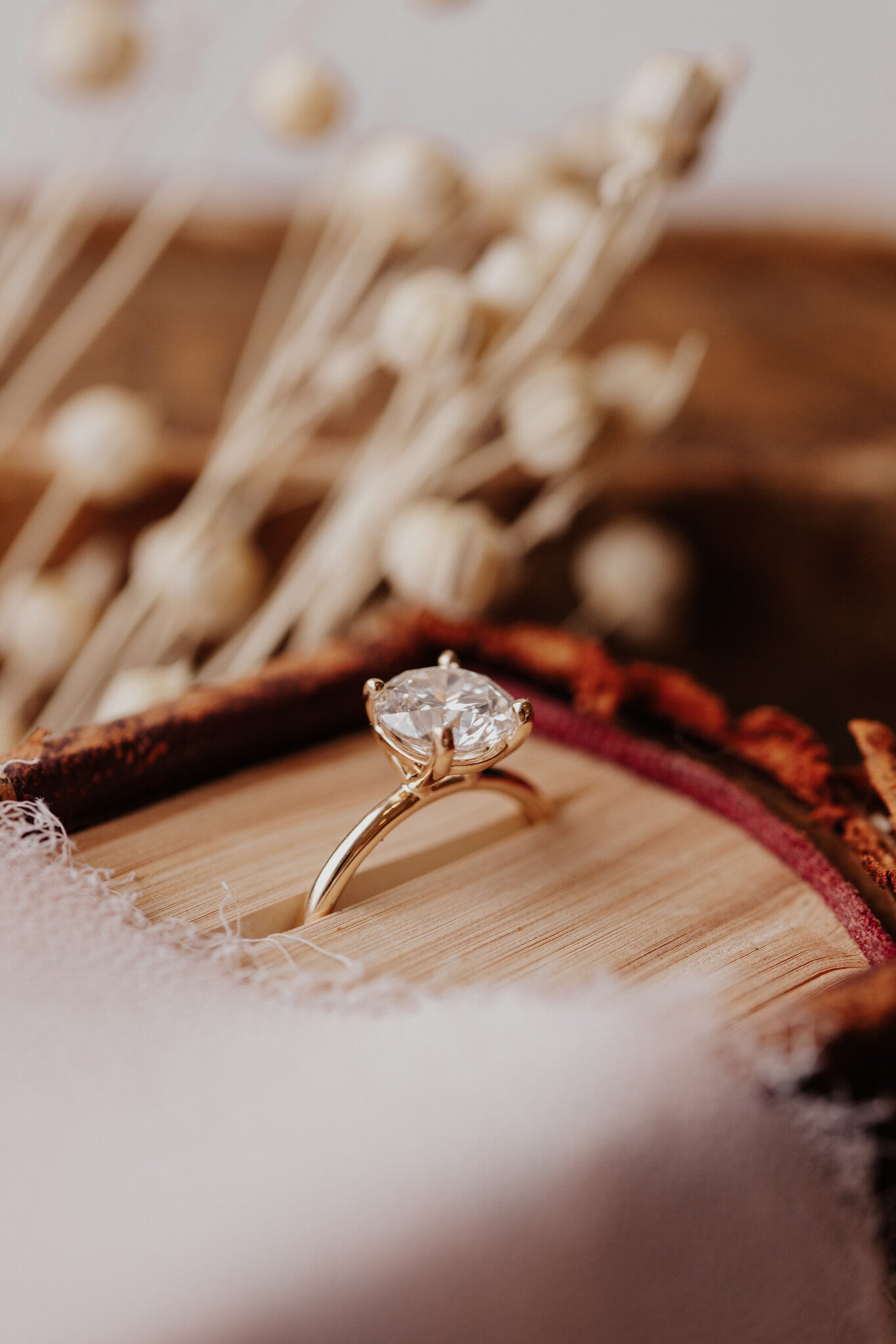 The Maeve 1.00 ct Natural Round Solitaire