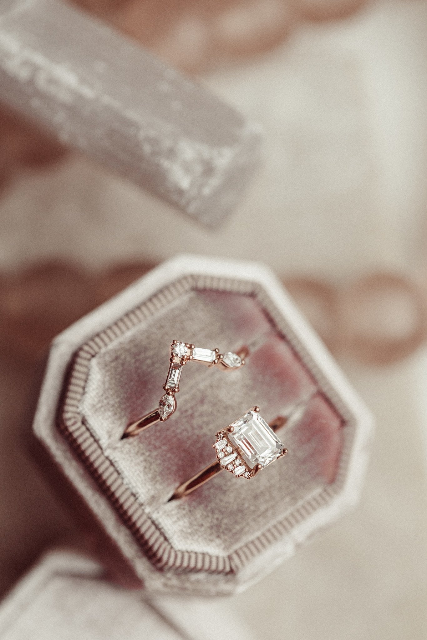 The Lotus Tracer Band