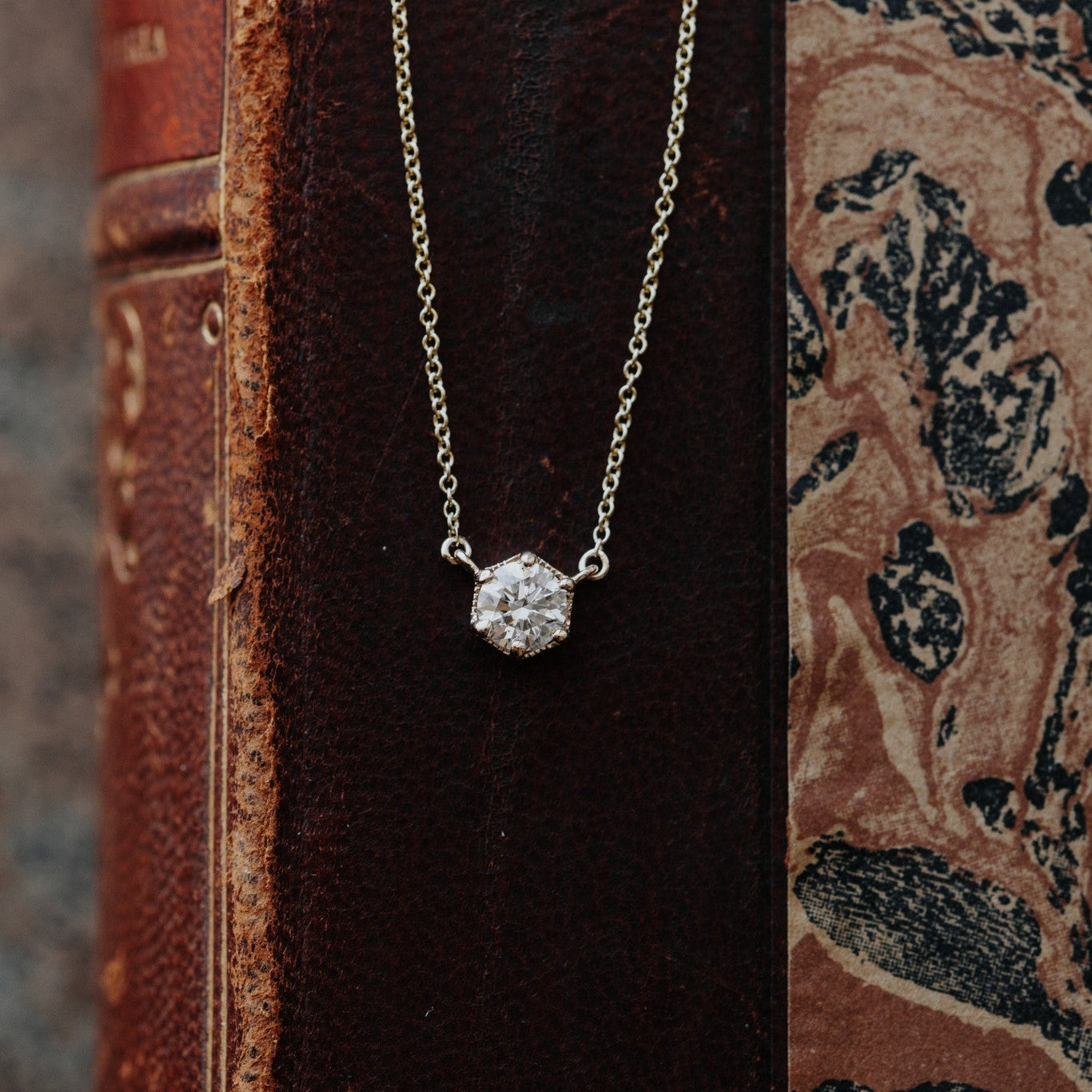 The Lunelle Necklace