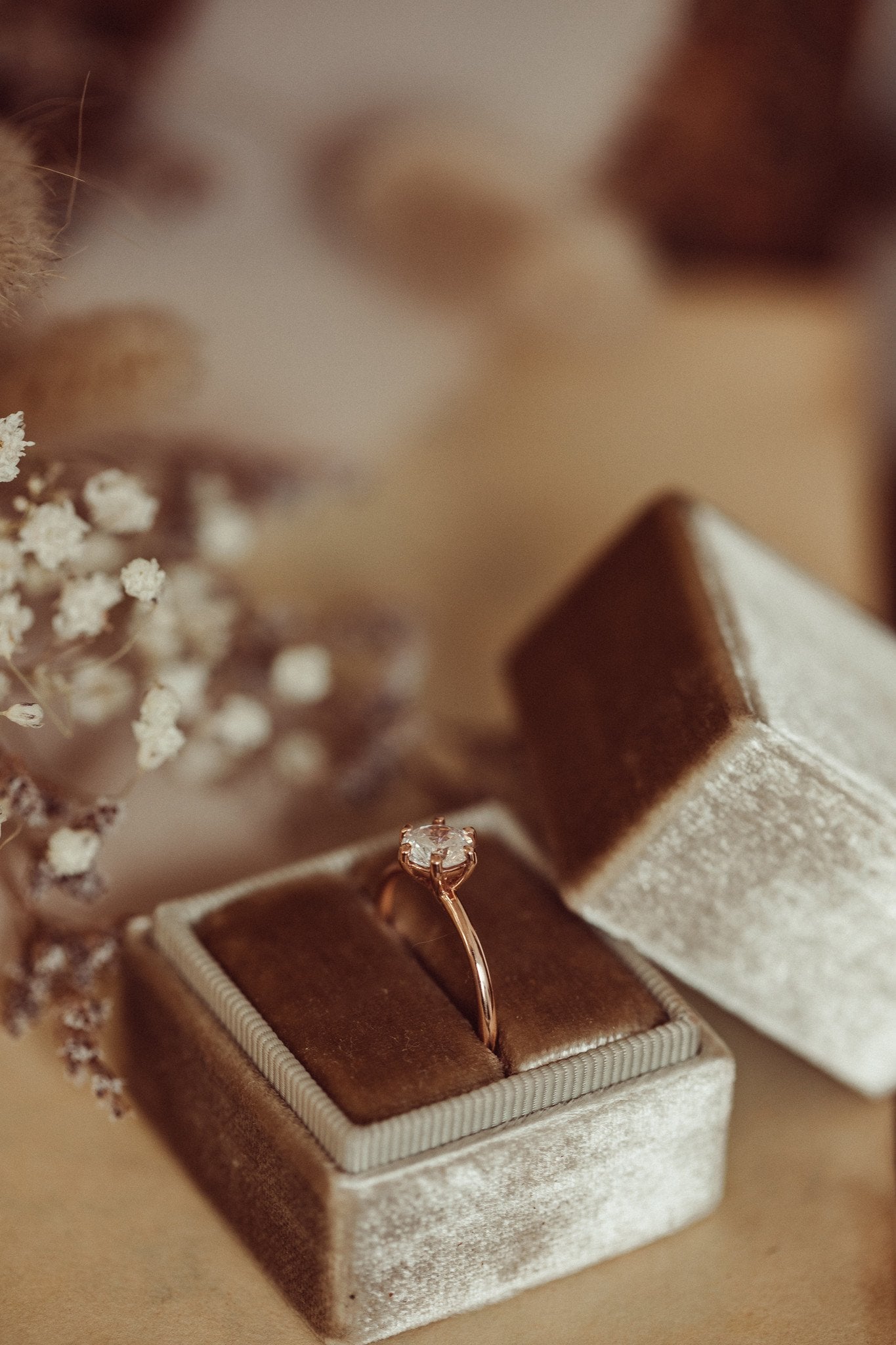 The Maeve Round 6-Prong Solitaire