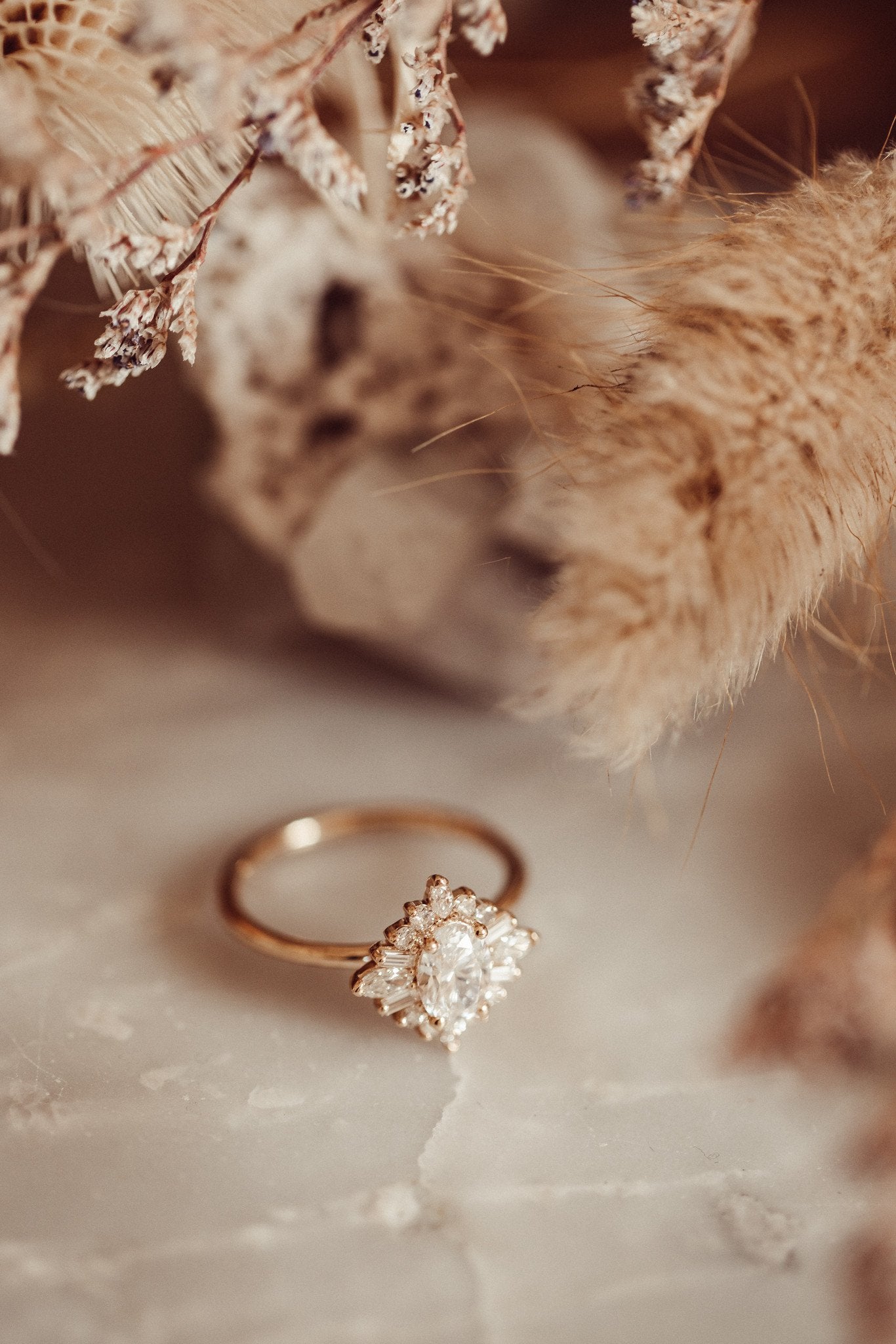 The Mini Harlem Oval Ring