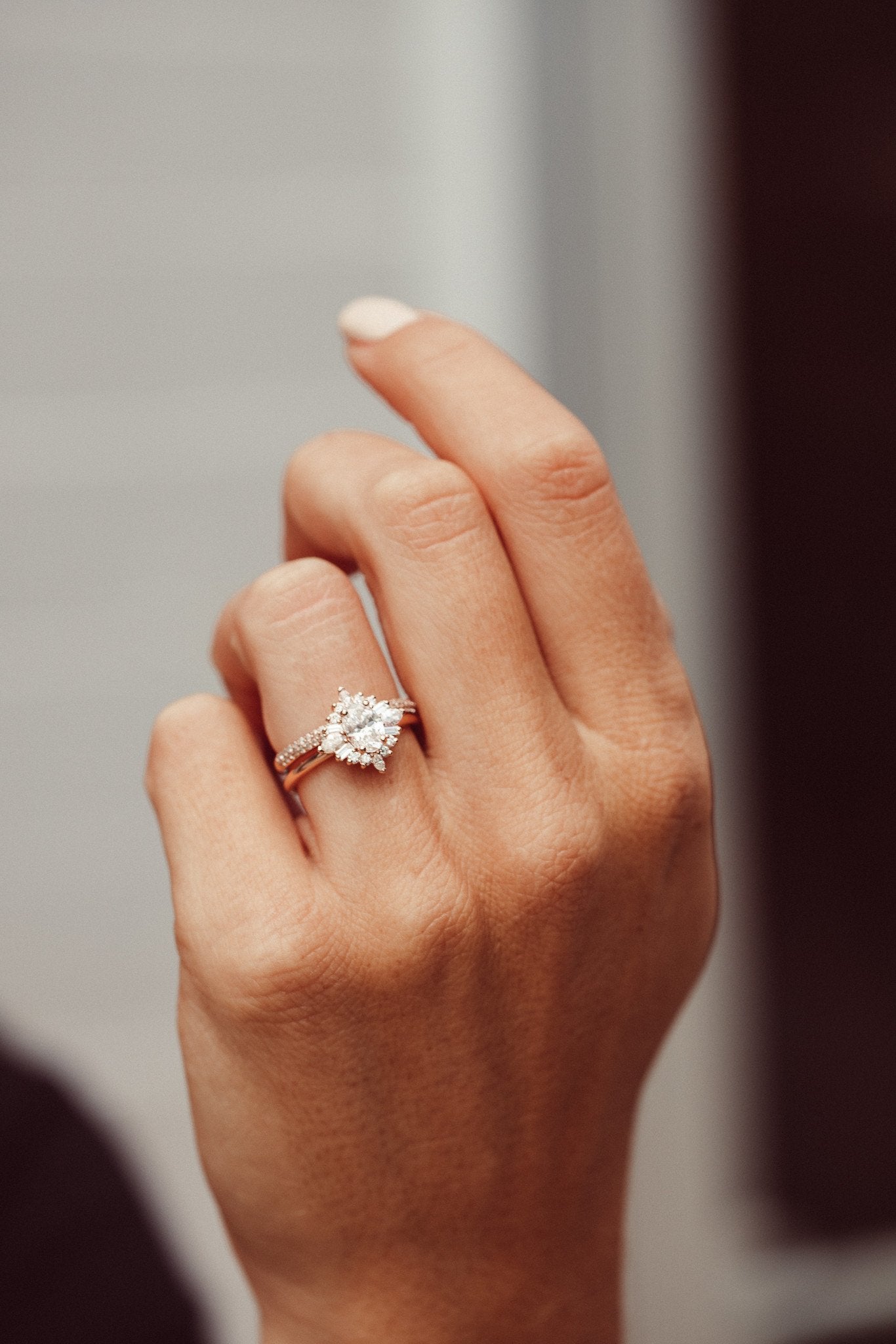 The Mini Harlem Oval Ring