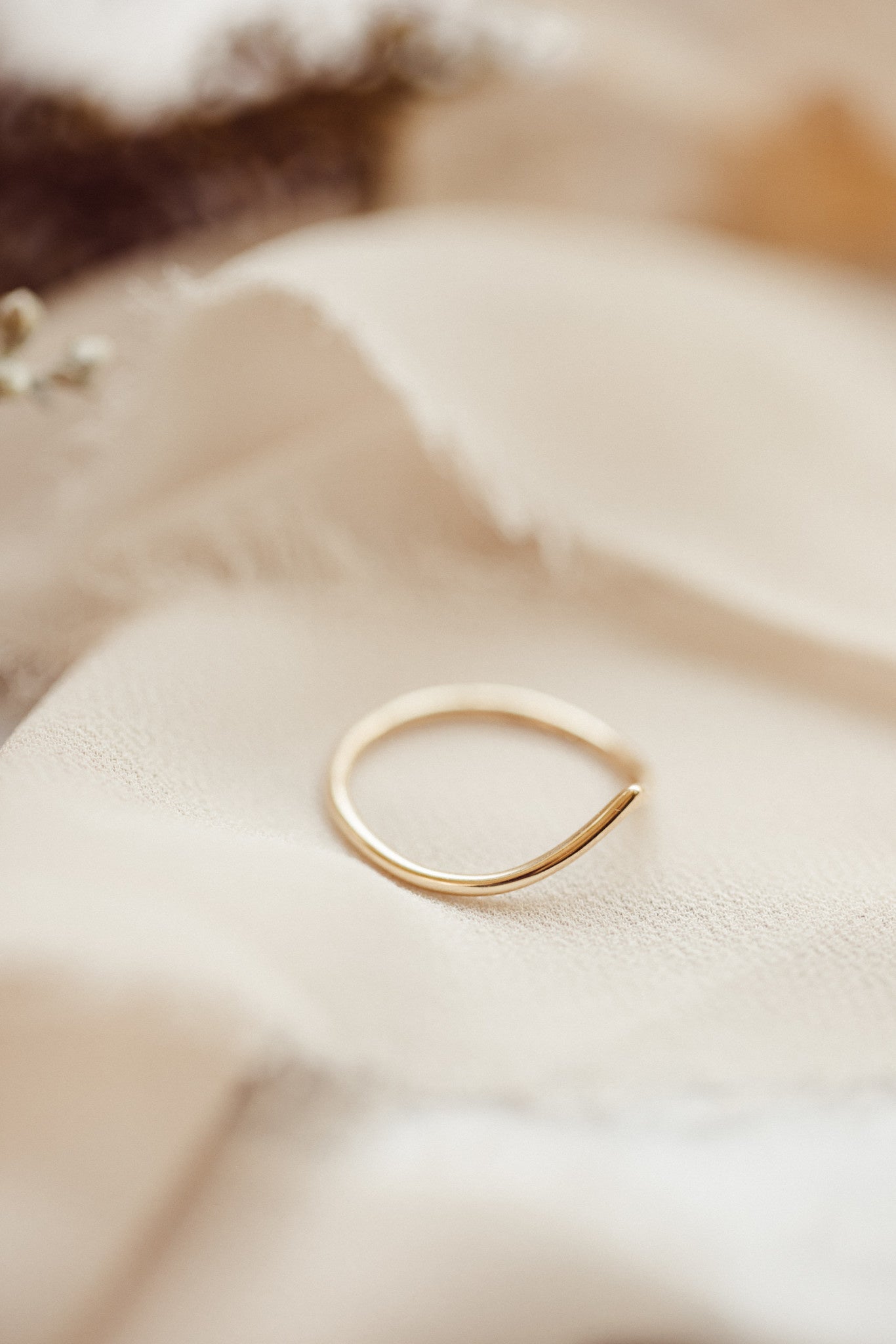 The Mini V Tracer Band