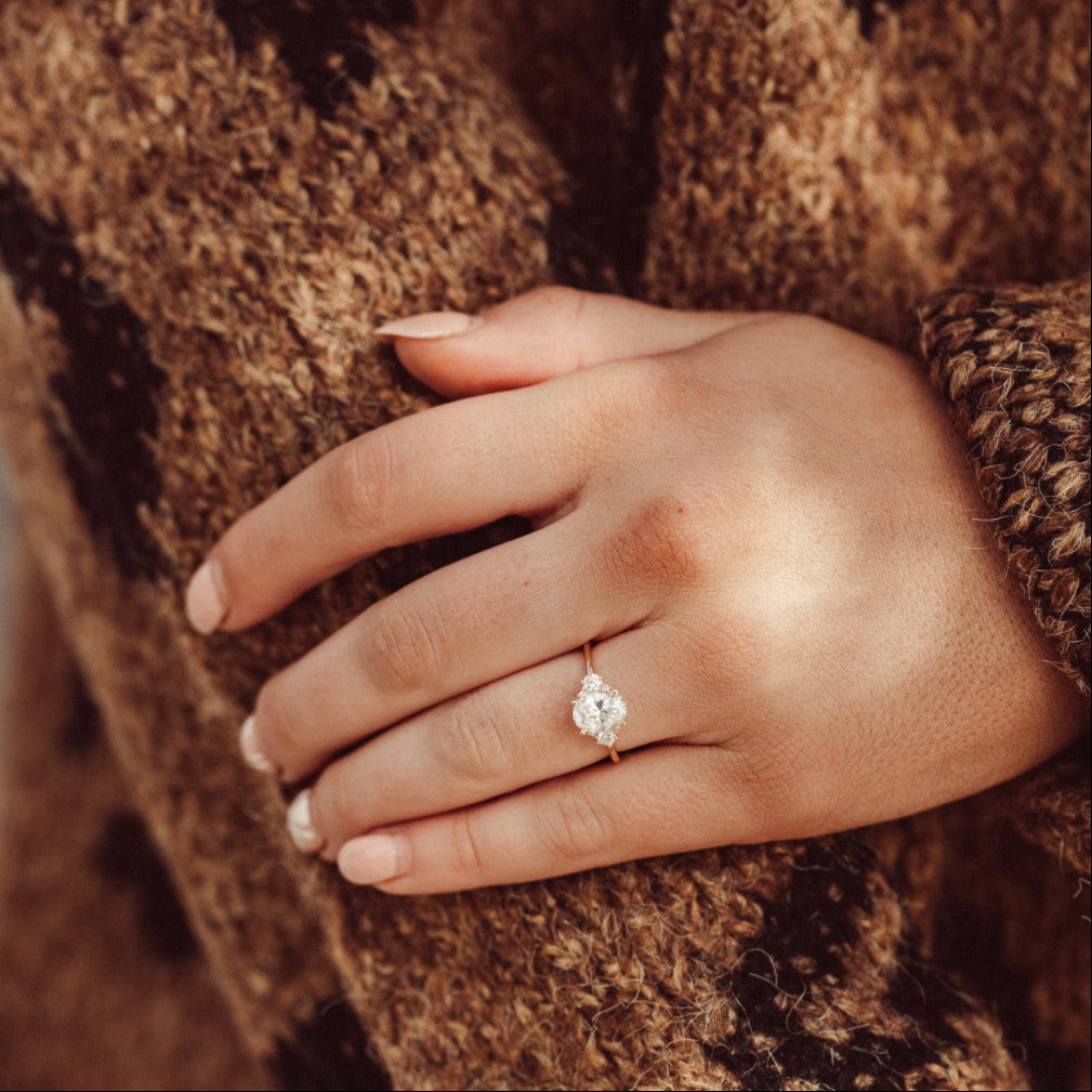 The Vivien Oval Ring