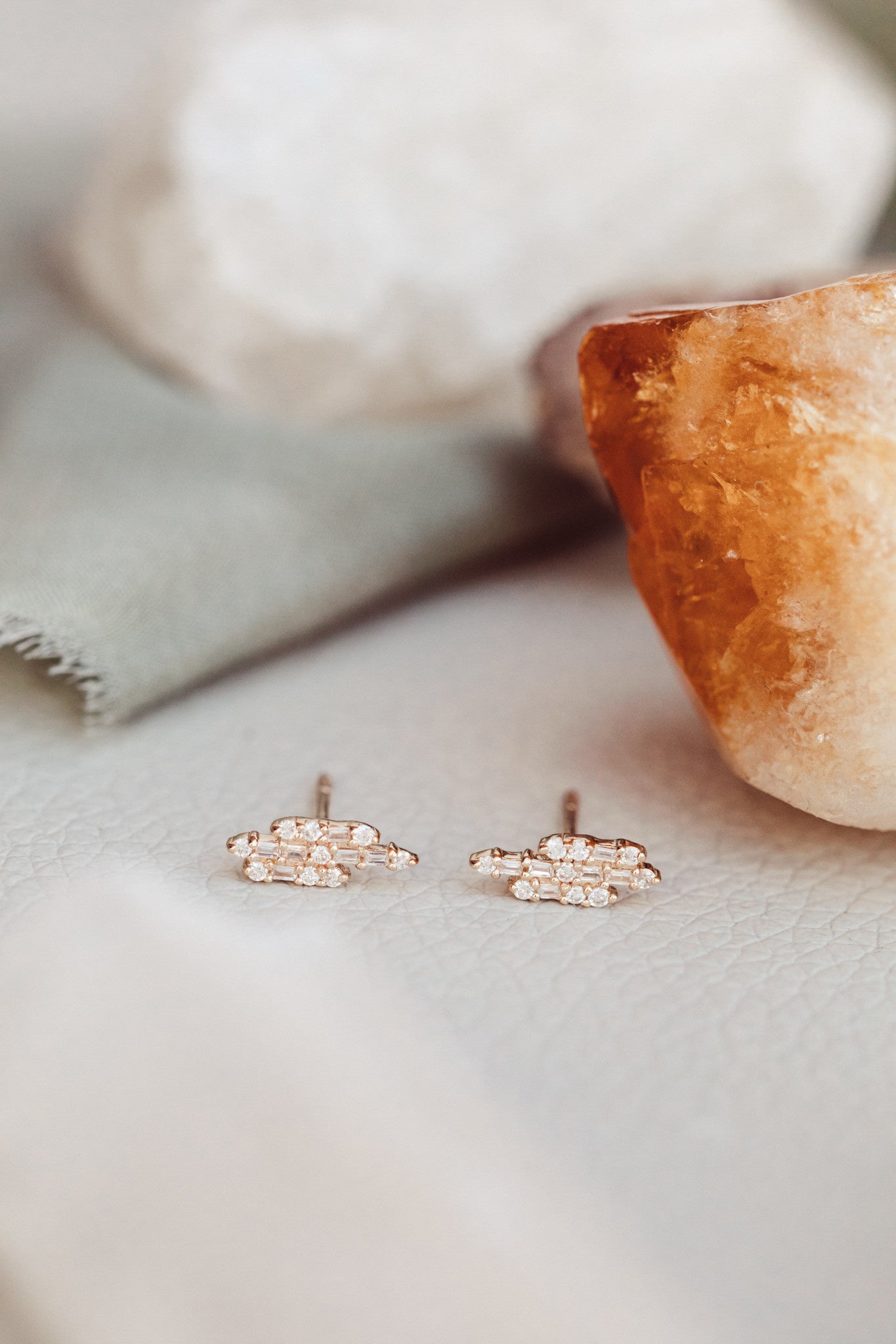 Baguette & Round Staggered Bar Diamond Earrings