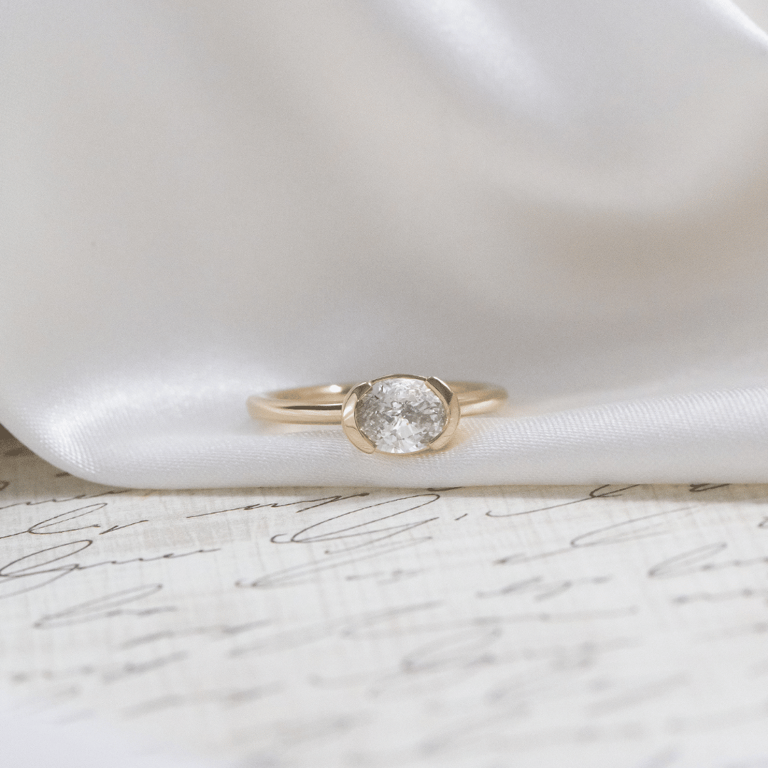 The Austen Oval Solitaire