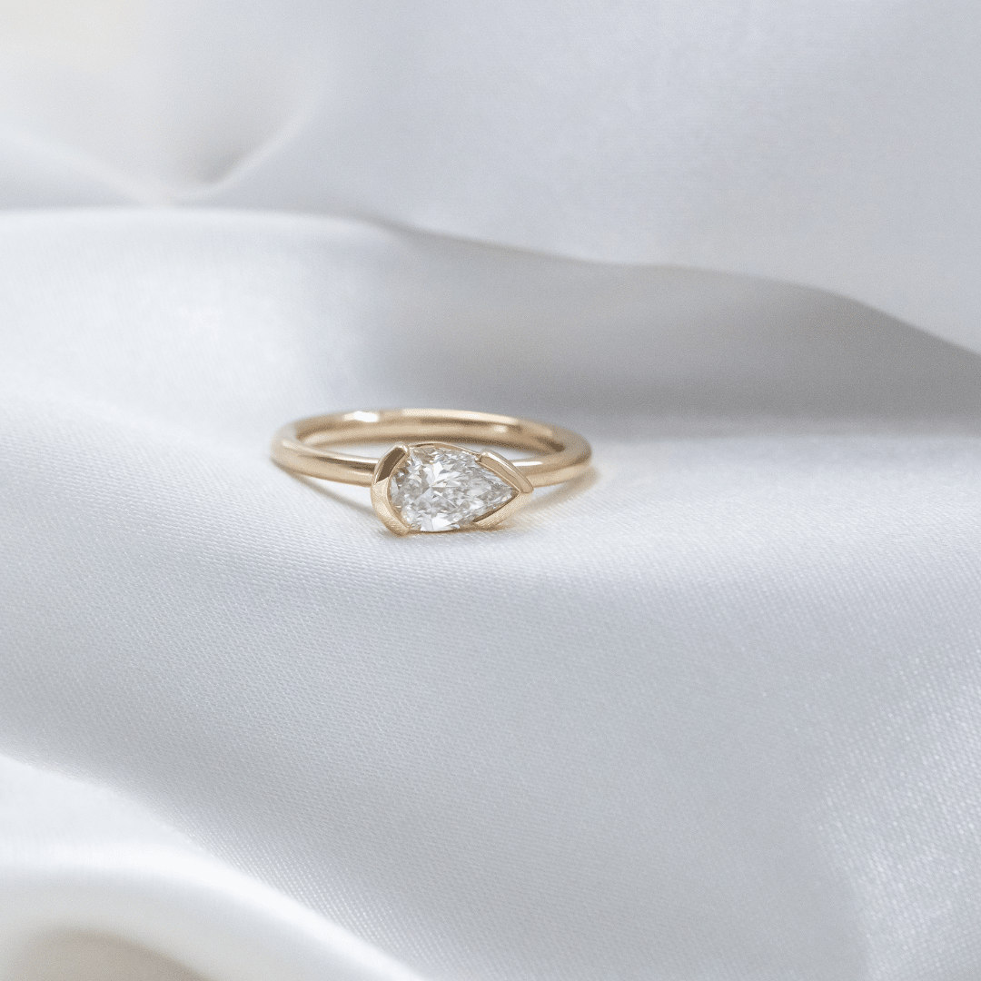 The Austen Pear Solitaire