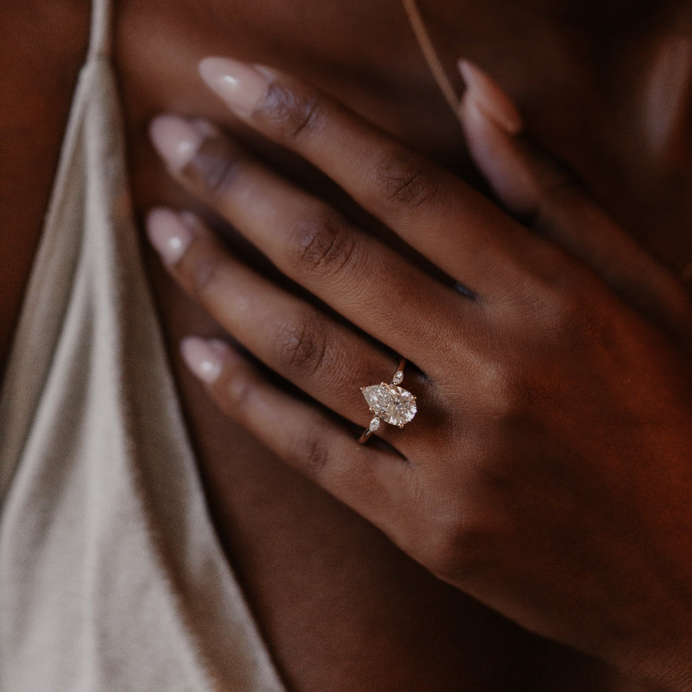 The Frida Pear Ring