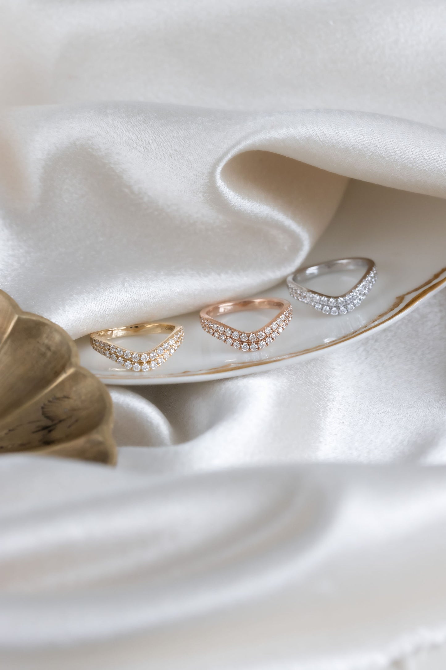 The Rose Tracer Band