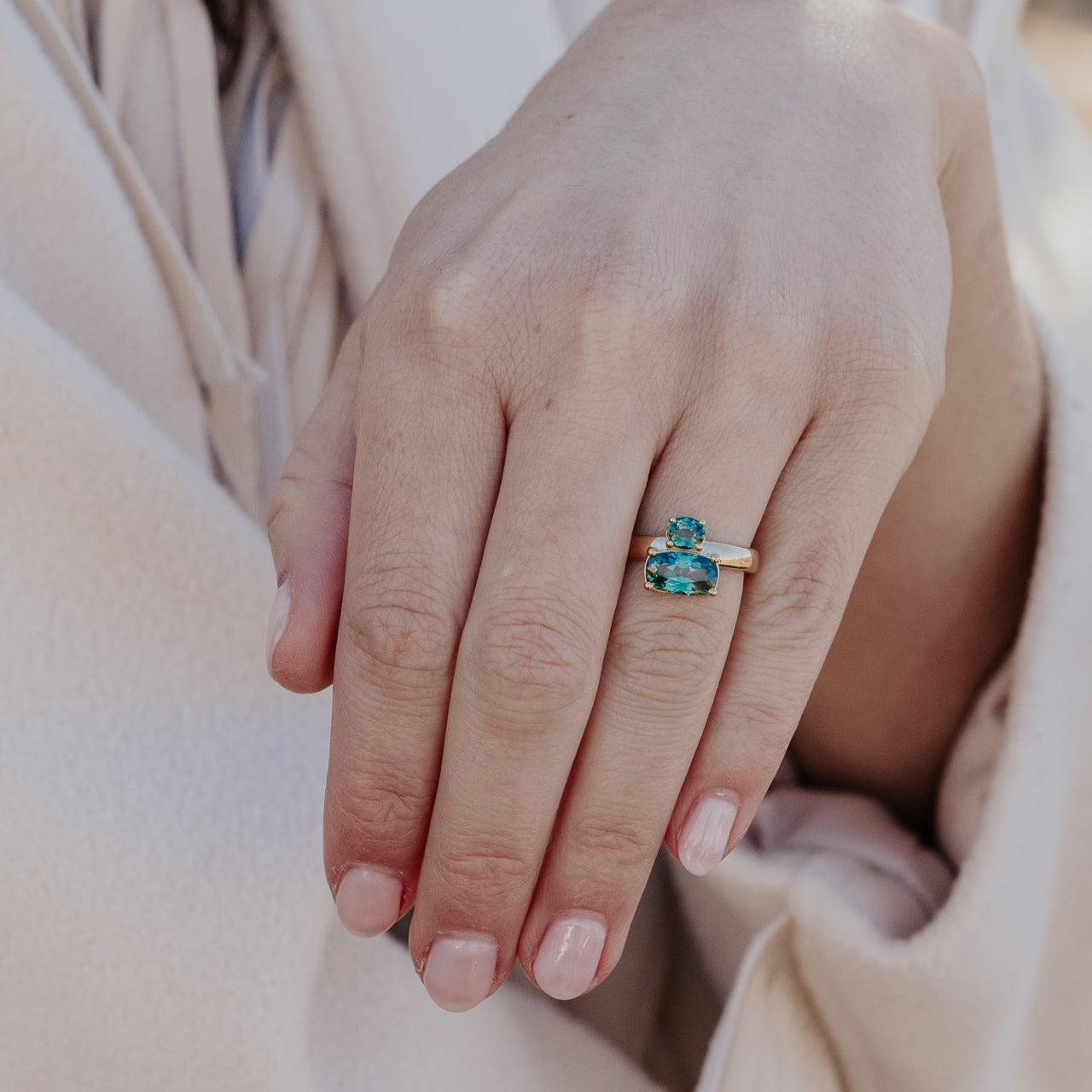 The Reese 1.81 ct Long Cushion Teal Montana Sapphire Ring