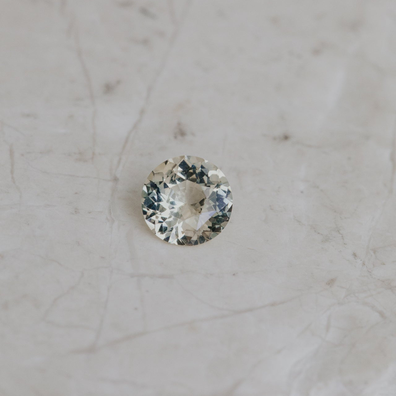 1.64 ct Round Yellow Sri Lanka Sapphire Stone