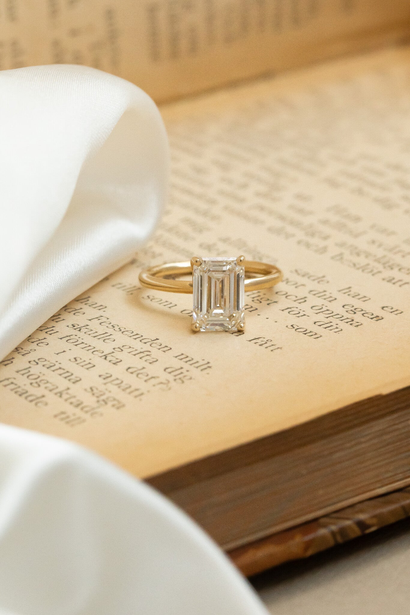 The Maeve Emerald Cut Solitaire
