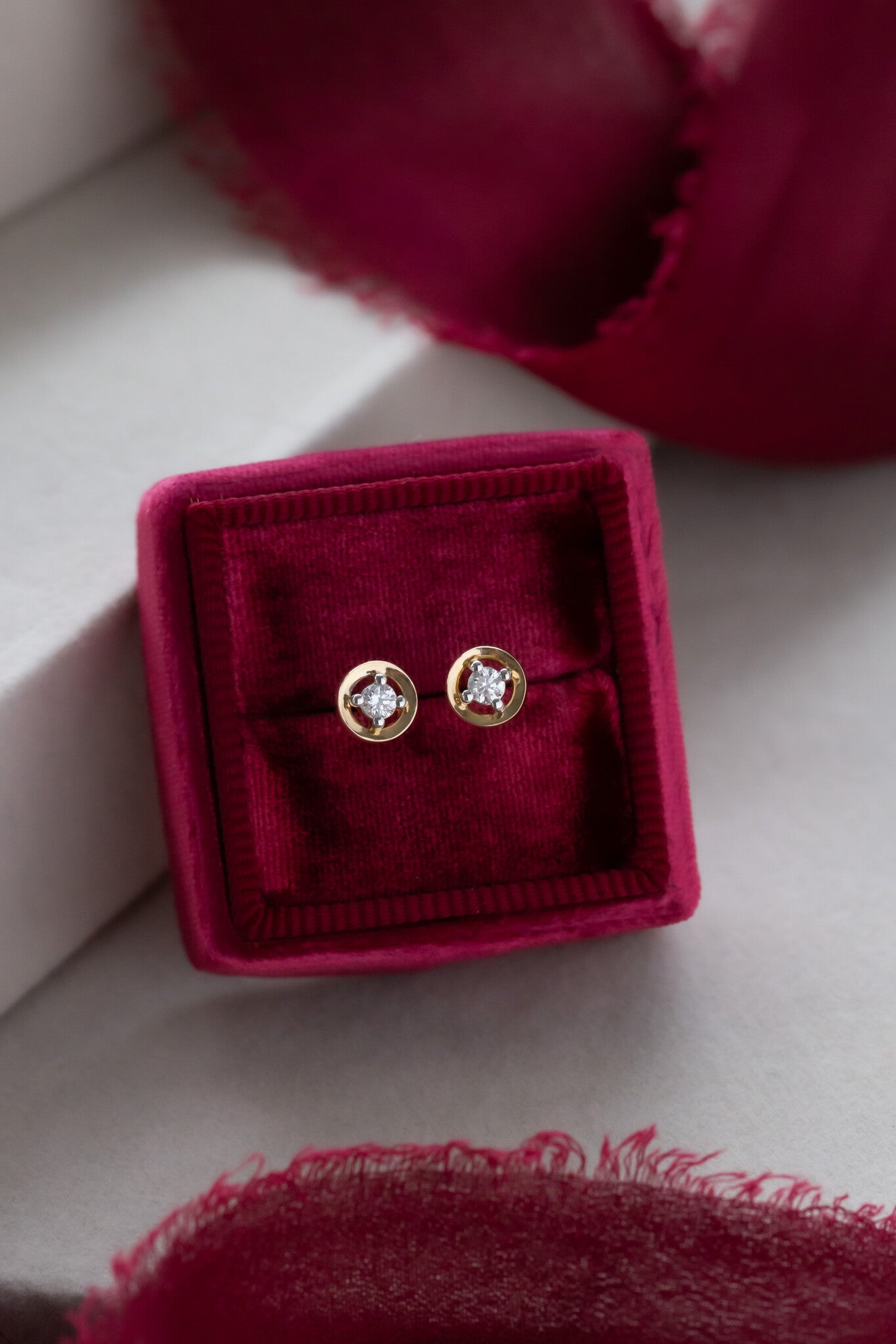 Diamond and Organic Gold Halo Earrings