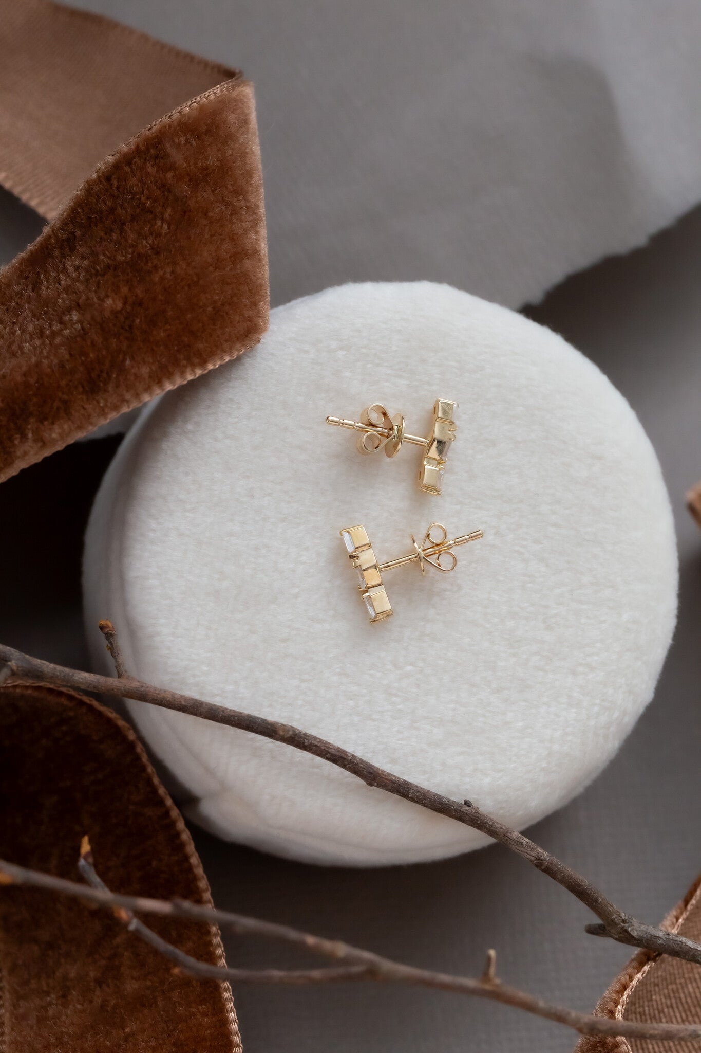 Zig Zag Baguette Stud Earrings