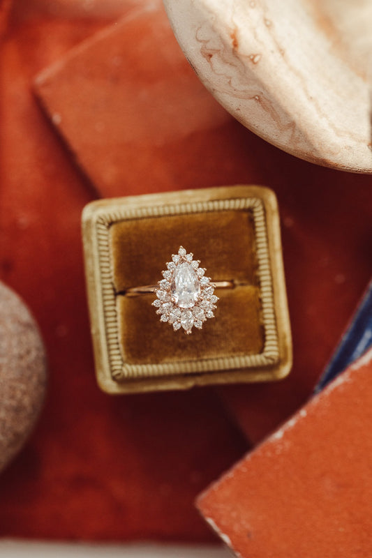 The Luz Pear Ring