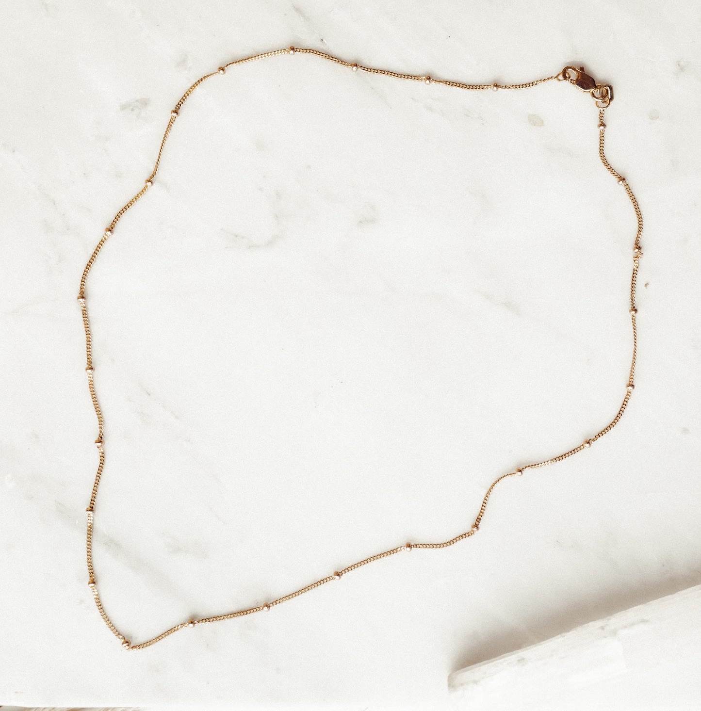 Saturn Curb Chain Necklace