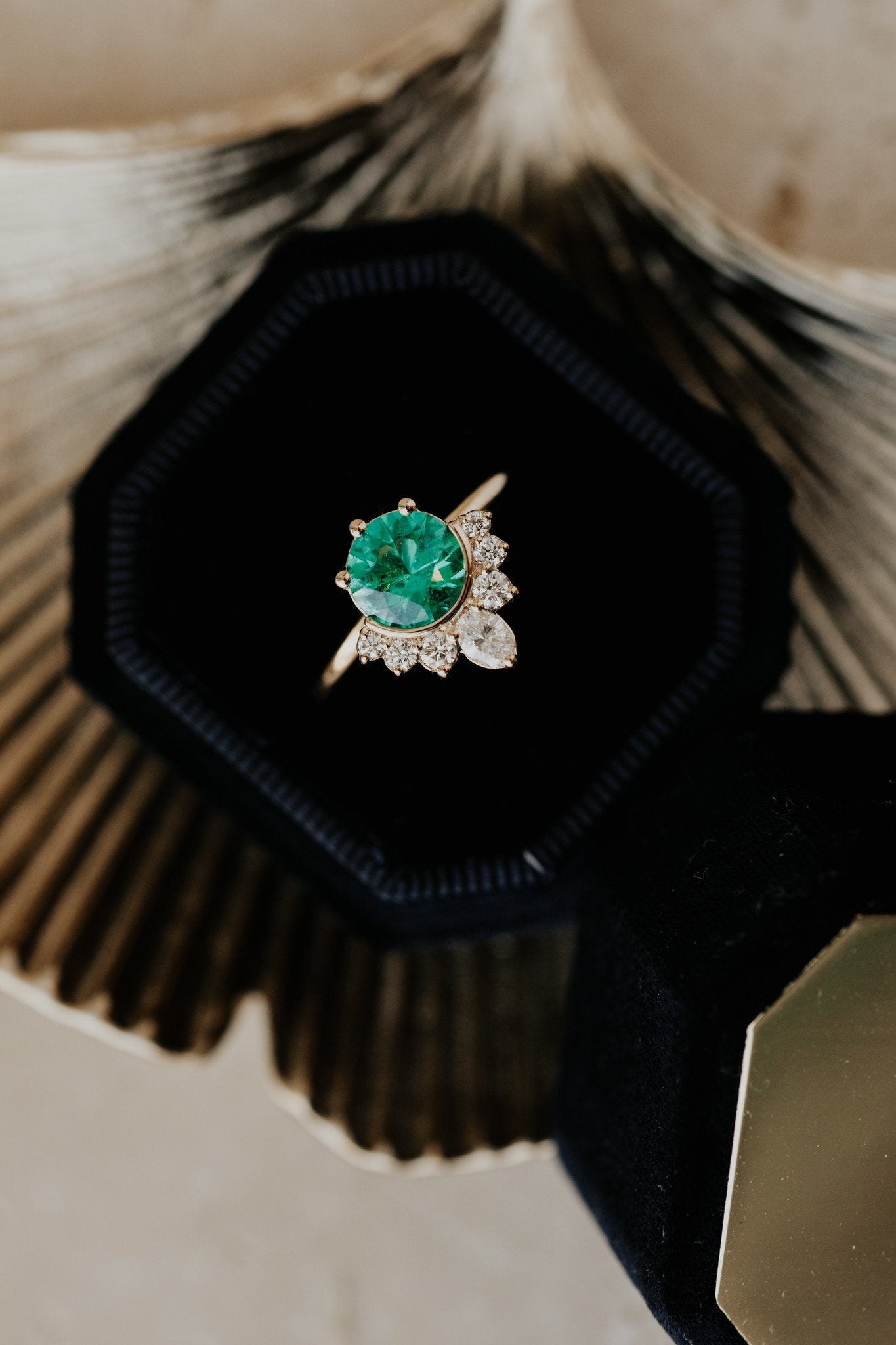 The Athena 1.10 ct Round Emerald Ring 14kyg