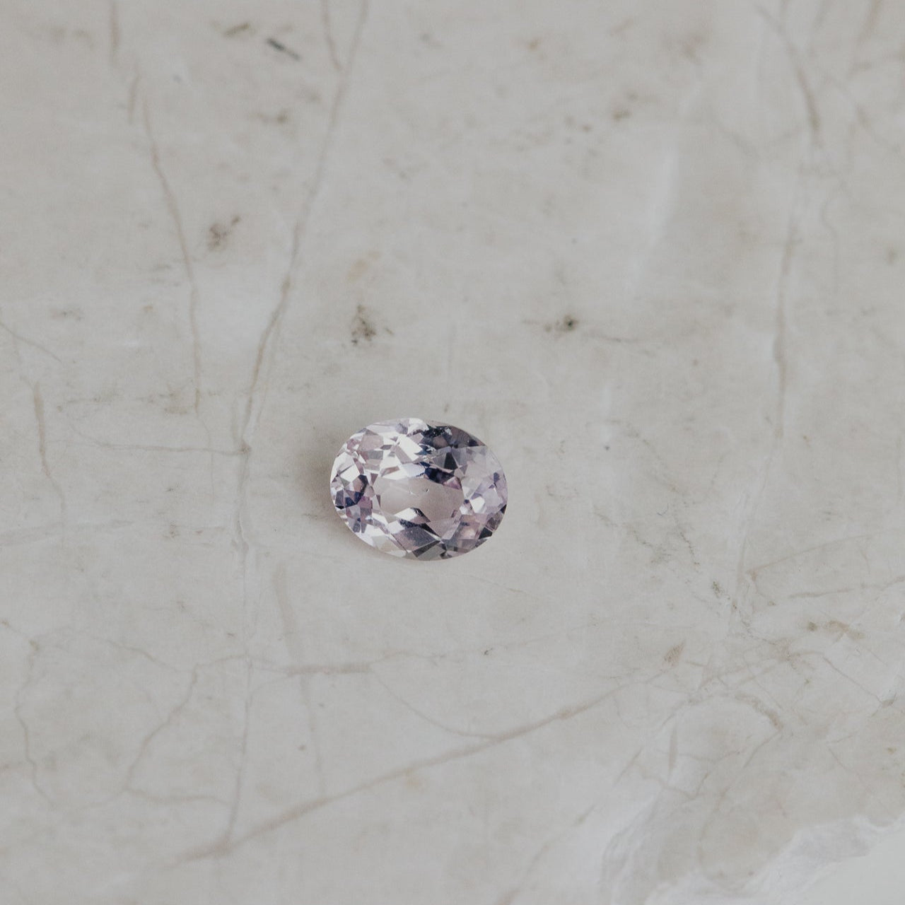 1.30 ct Light Pink Oval Sapphire Stone