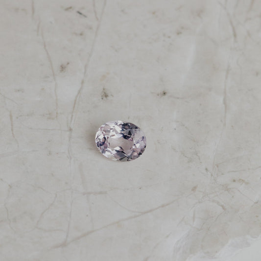 1.30 ct Light Pink Oval Sapphire Stone