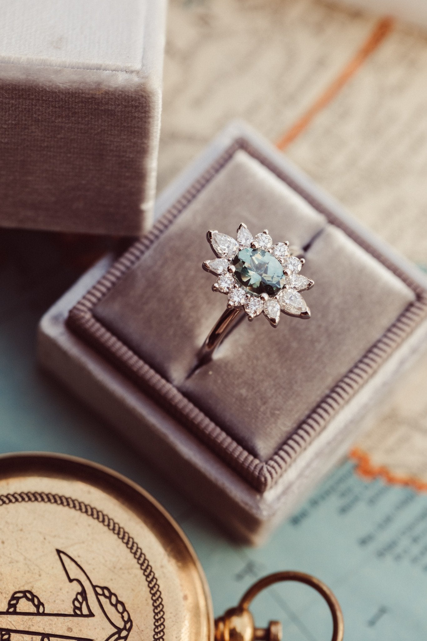 The Thames 1.16 ct Oval Blue Sapphire Ring