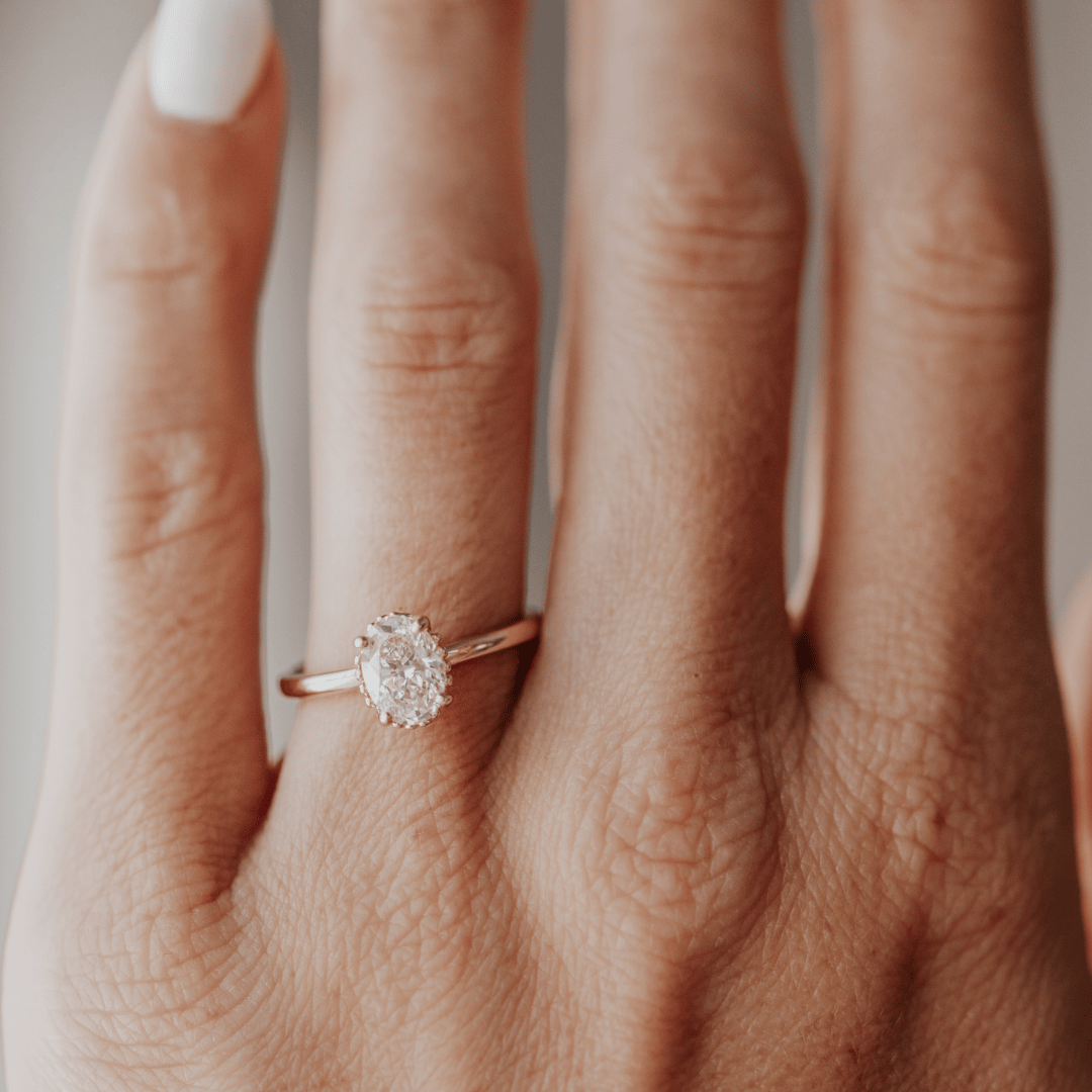 The Charlotte Oval Solitaire