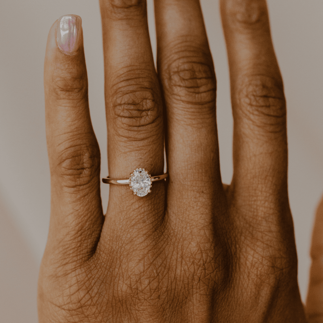 The Charlotte Oval Solitaire