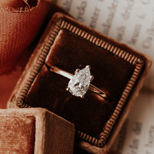 The Maeve Pear Solitaire