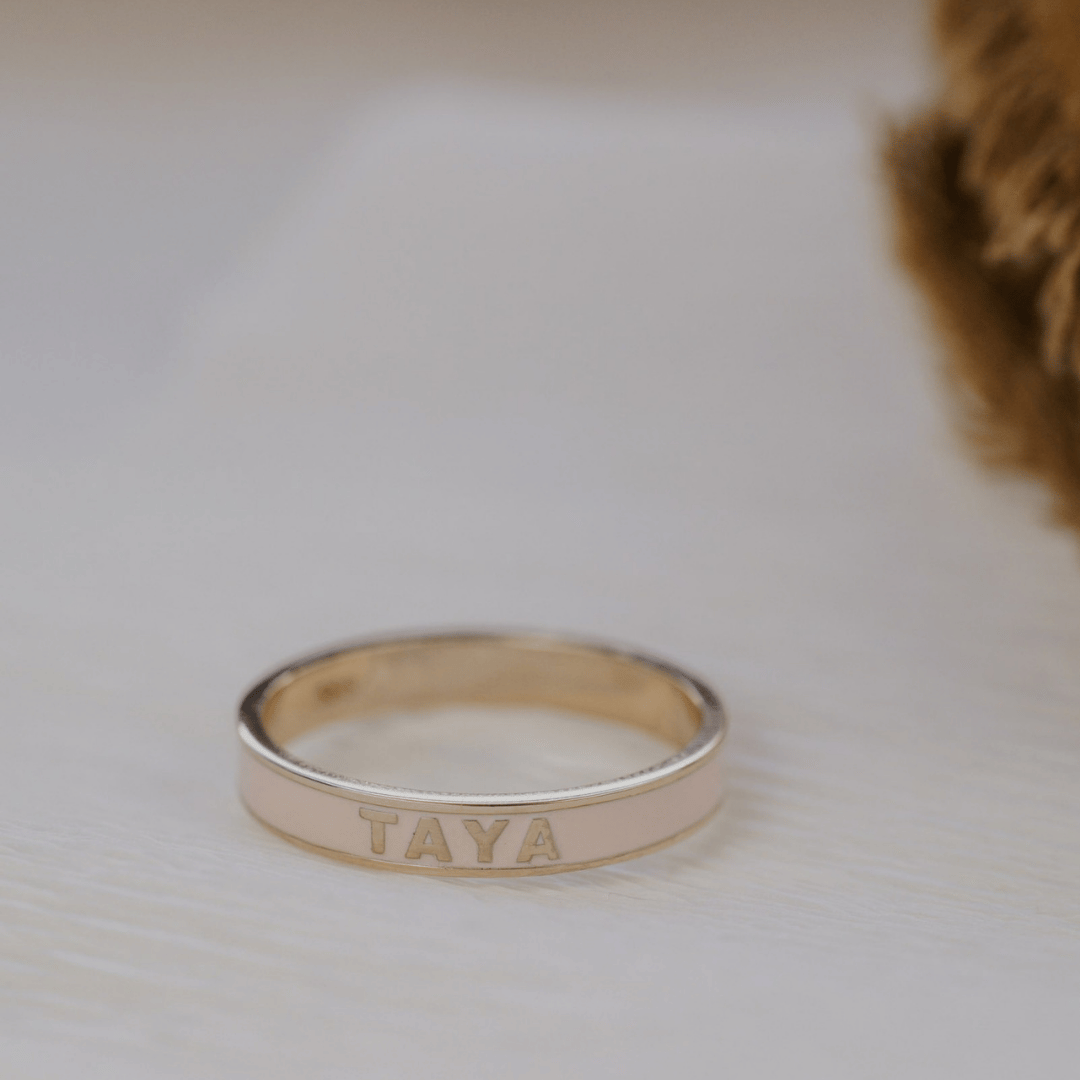 Tan customizable enamel gold band