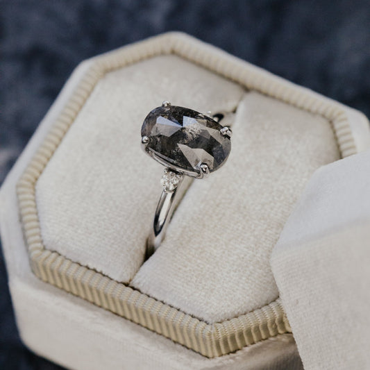 The Isla 2.91 ct Oval Galaxy Diamond with Side Stones Ring
