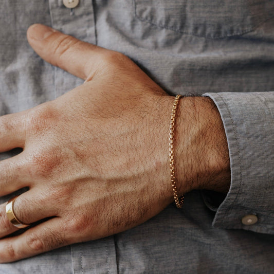 Solid Rounded Box Chain Bracelet