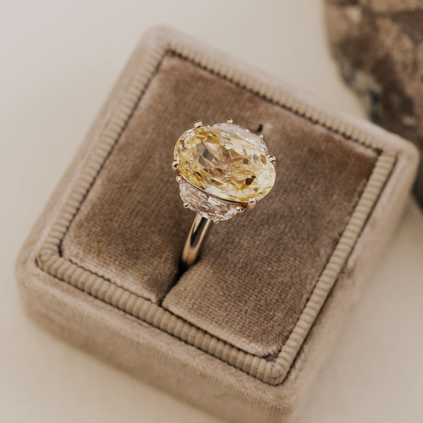 The Thalia 6.20 ct Elongated Oval Yellow Sri Lanka Sapphire Ring