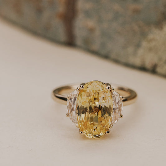 The Thalia 6.20 ct Elongated Oval Yellow Sri Lanka Sapphire Ring