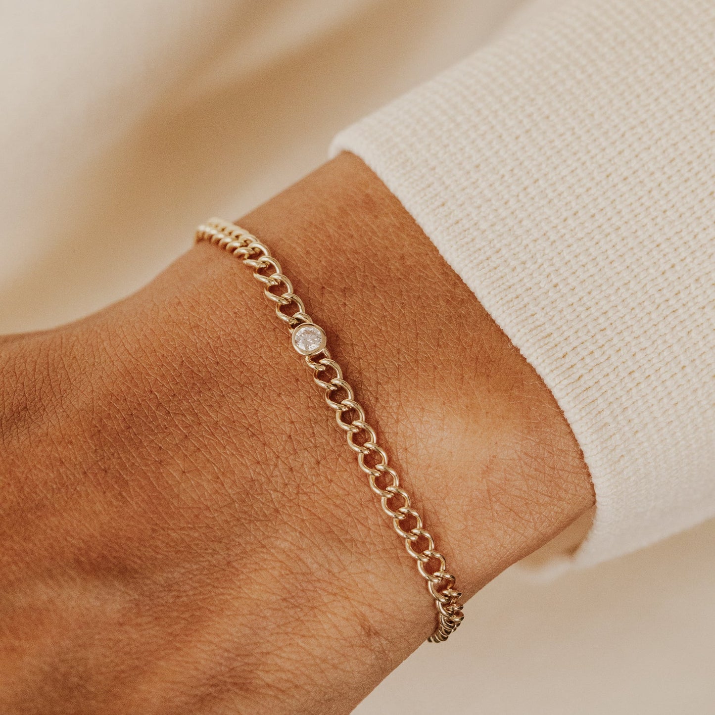 Round Bezel Set Lab Grown Diamond on Chain Bracelet