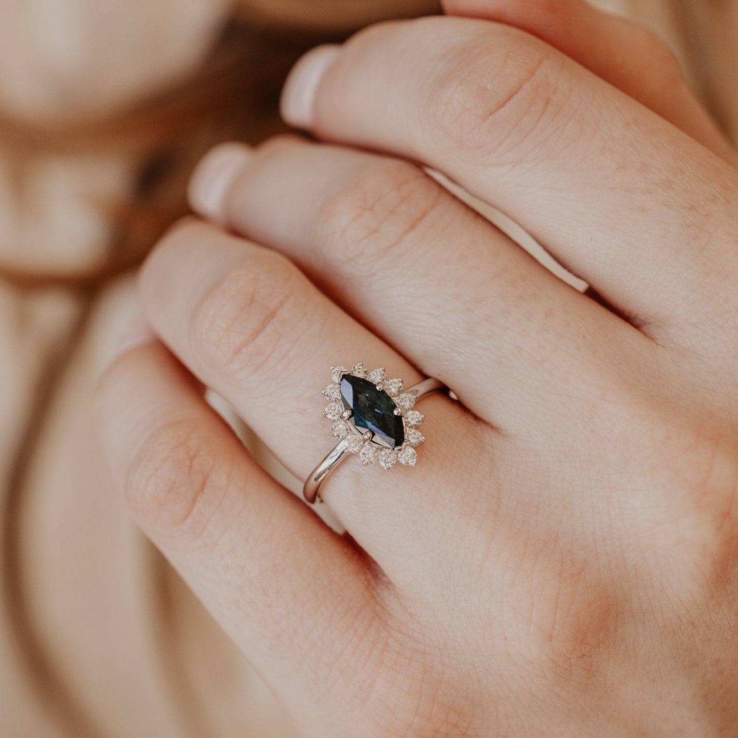 The Nova 1.09 ct Marquise Blue Sapphire Ring