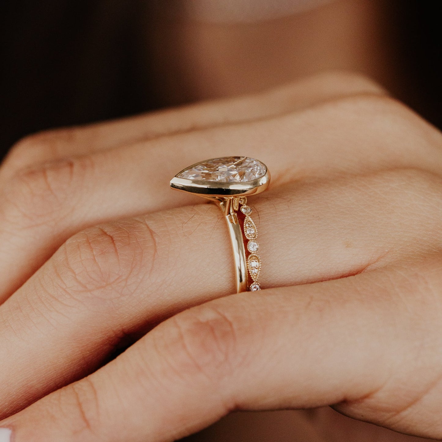 The Pear and Round Band