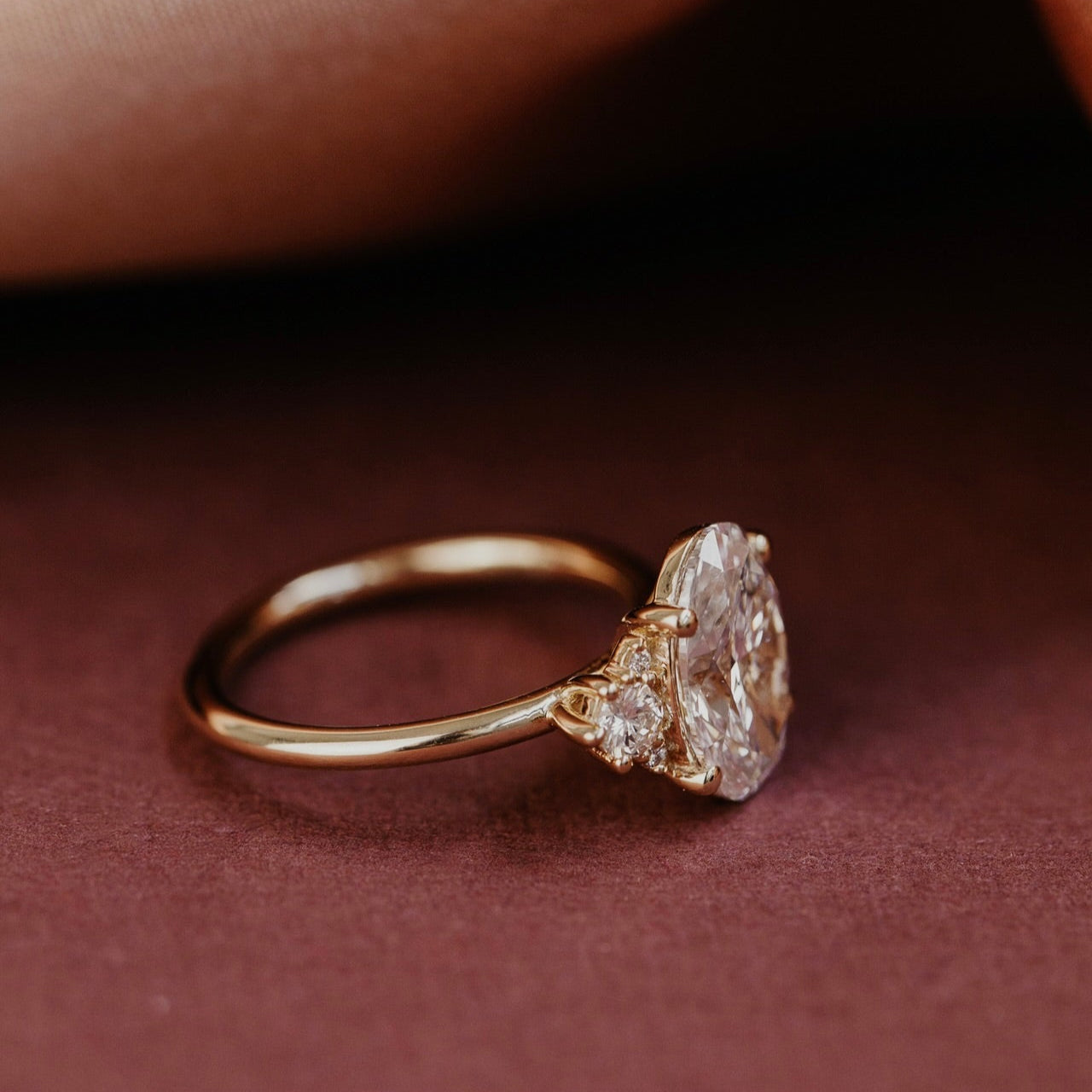 The Vivien Oval Ring