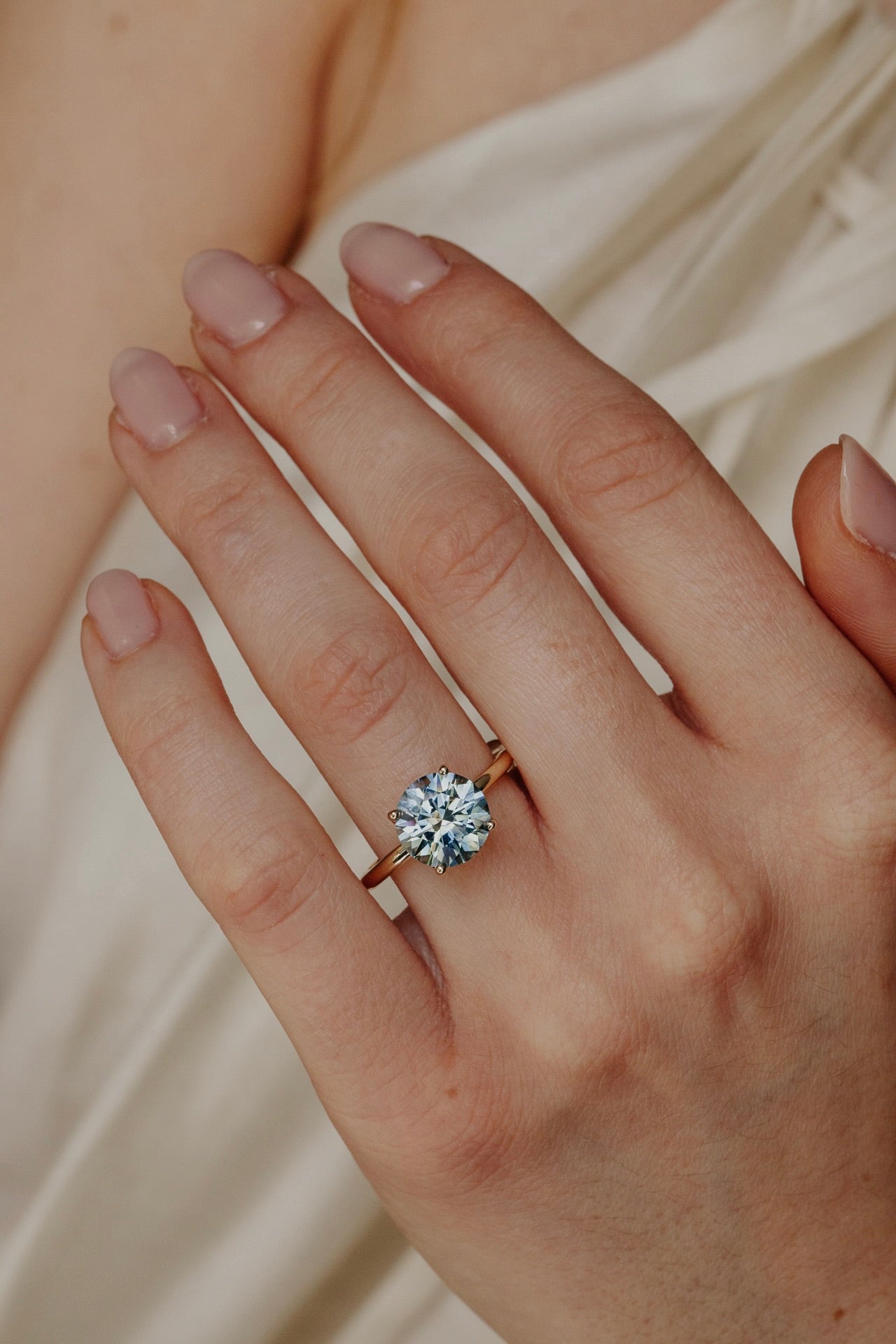 The Maeve 3.86 ct Round Montana Sapphire Solitaire