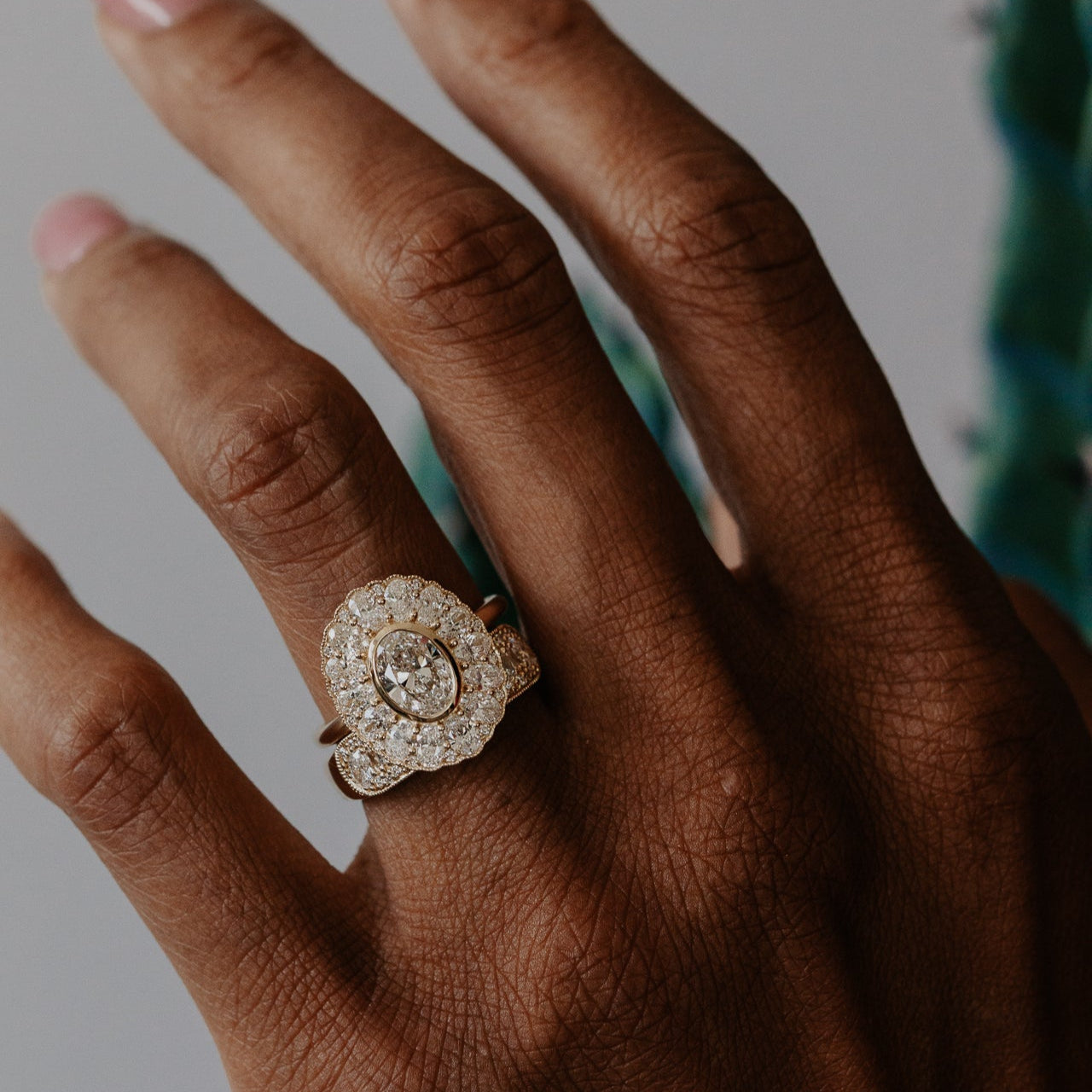 The Soleada Oval Band