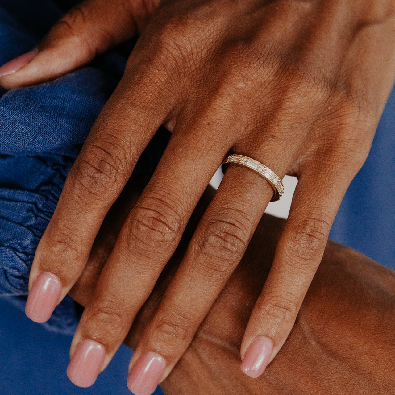 The Avenida Baguette and Round Band