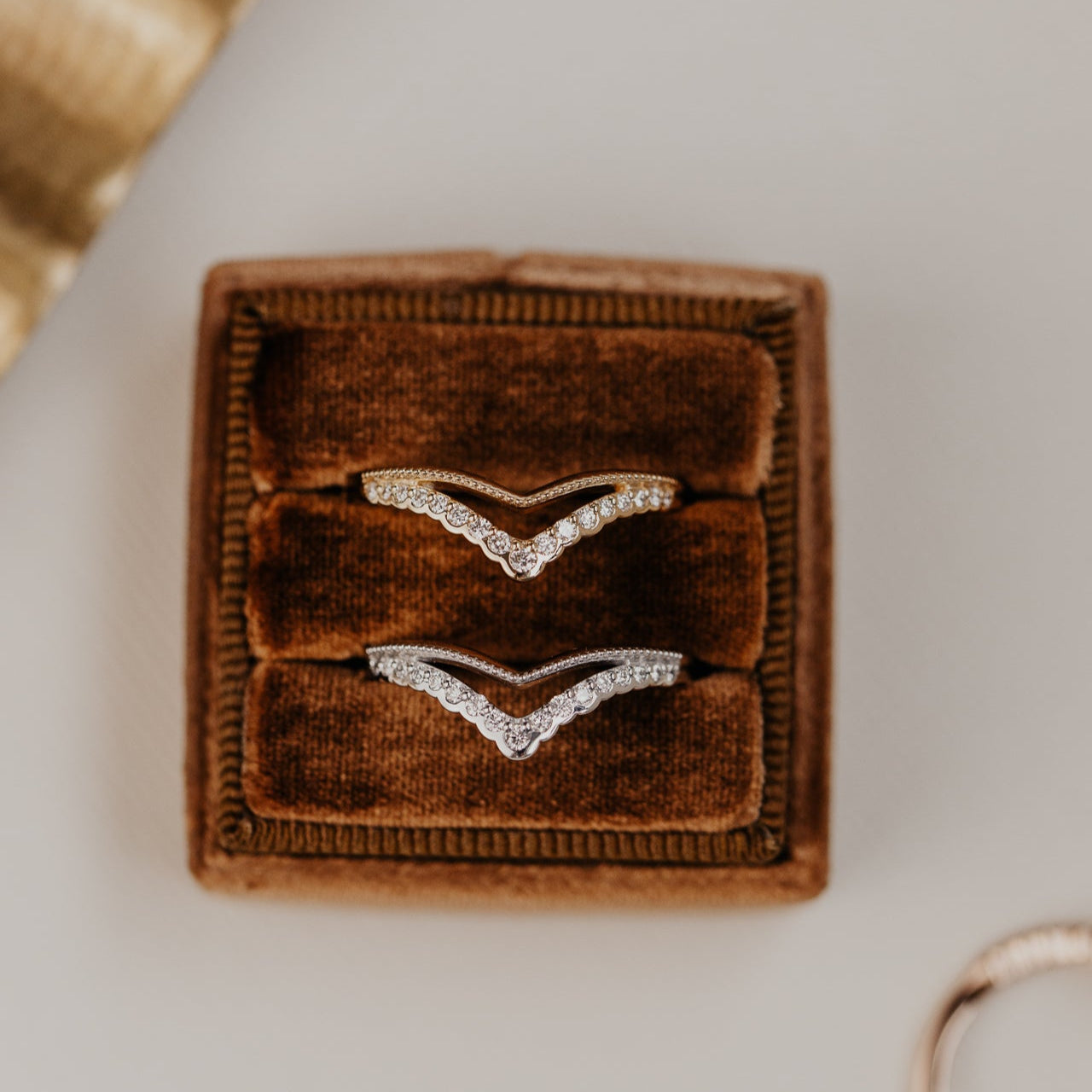 The Juniper Round Tracer Band