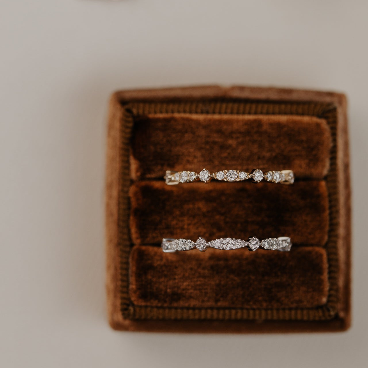 The Ingrid Round Band