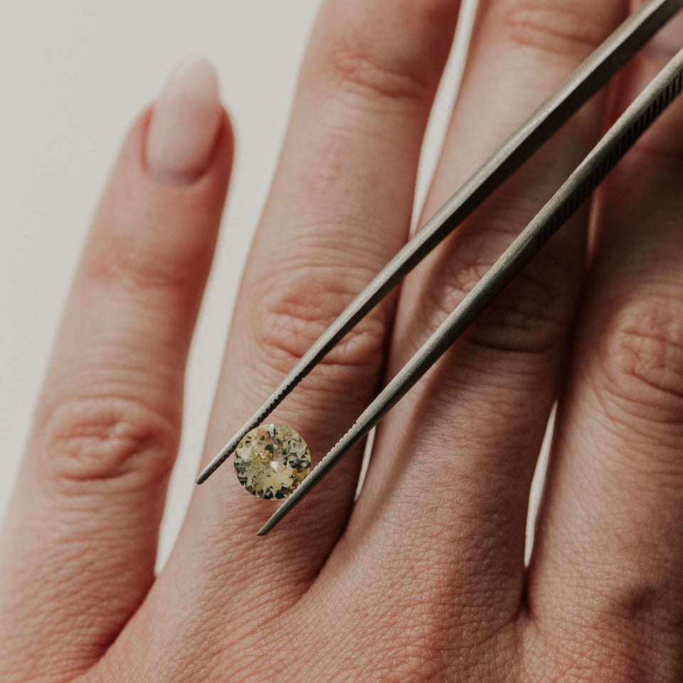 Build Your Own 1.64 ct Round Yellow Sri Lanka Sapphire Ring