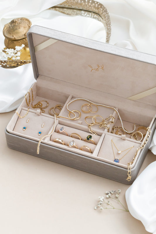 Sarah O Dresser Top Jewelry Box