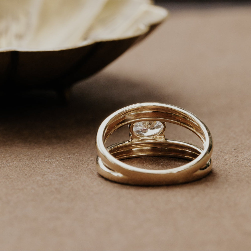 The Orbit Oval Lab Grown Diamond Ring