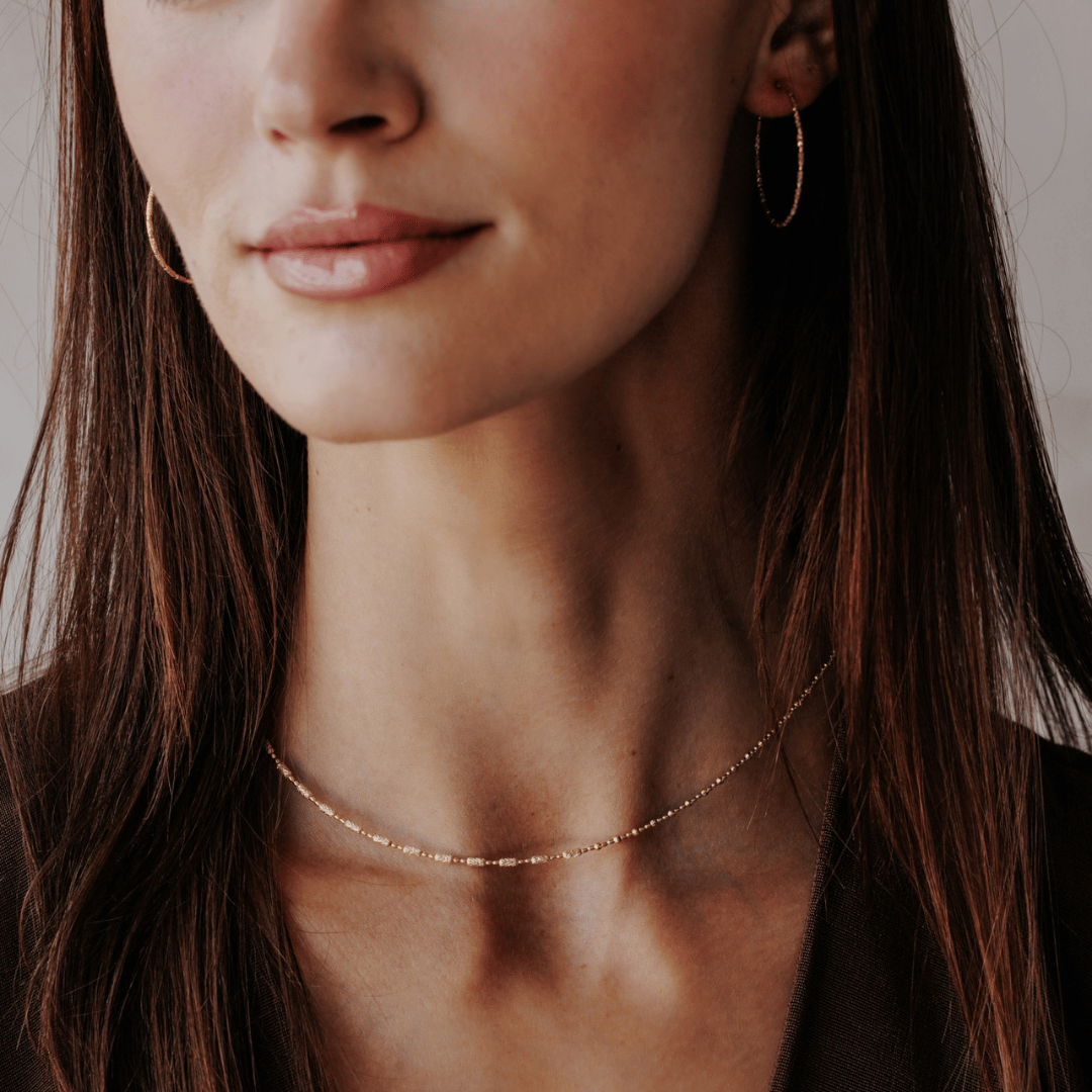 Textured Flexible Bar Gold Necklace