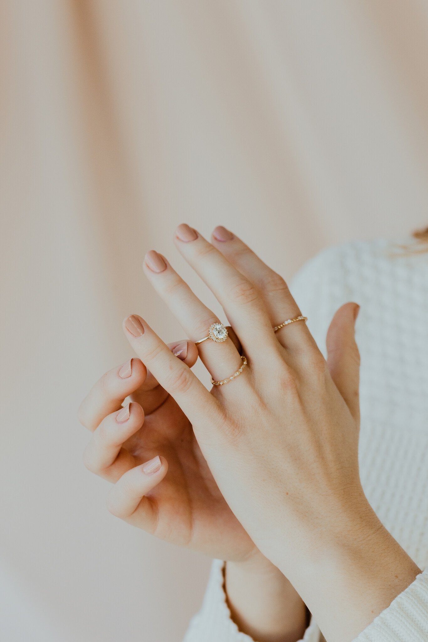 The Pear and Round Band