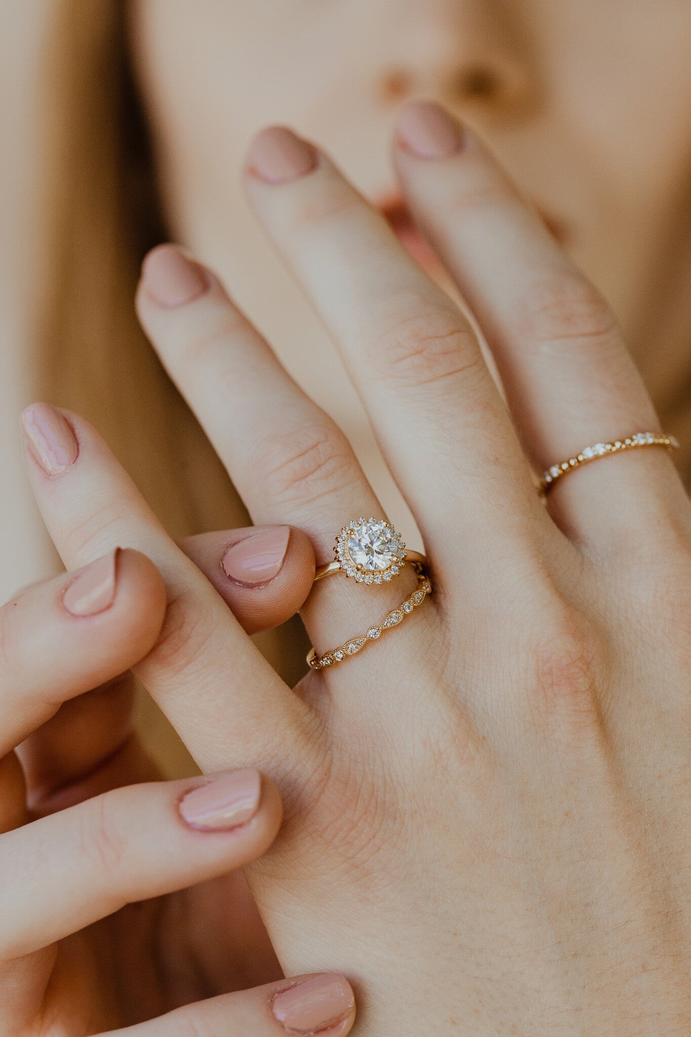 The Pear and Round Band