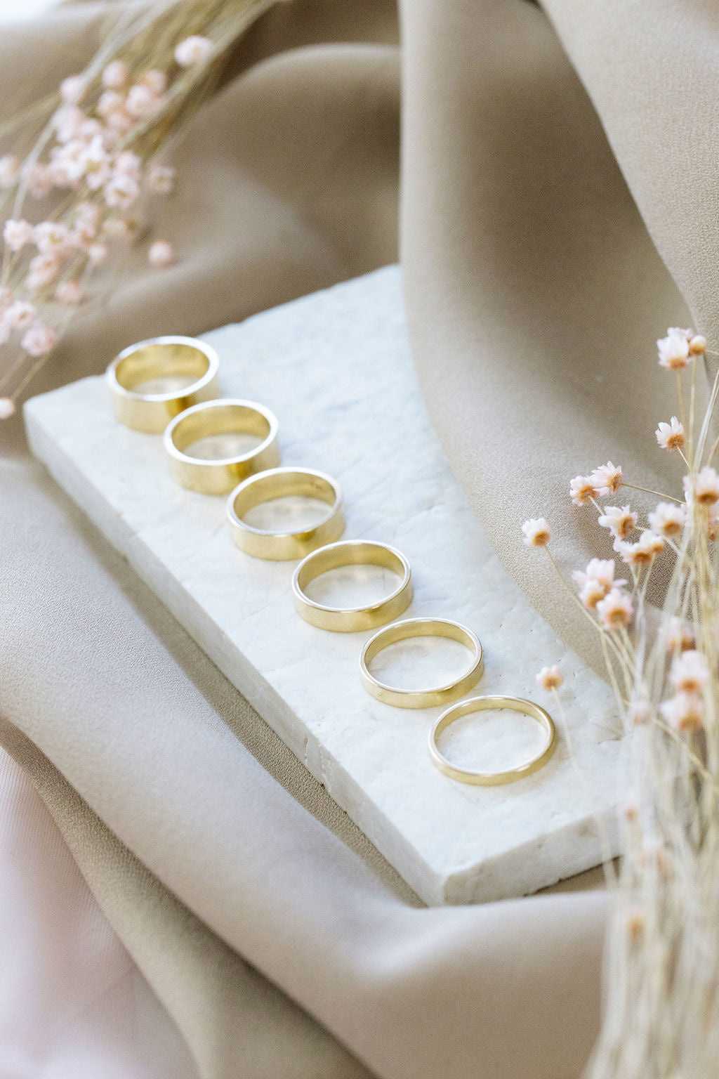 The Thin Gold Stacker Band