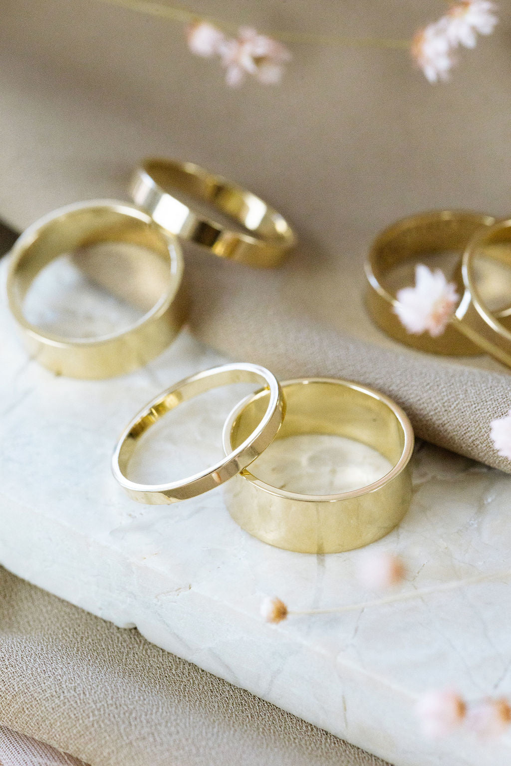 The Gold Stacker Cigar Band