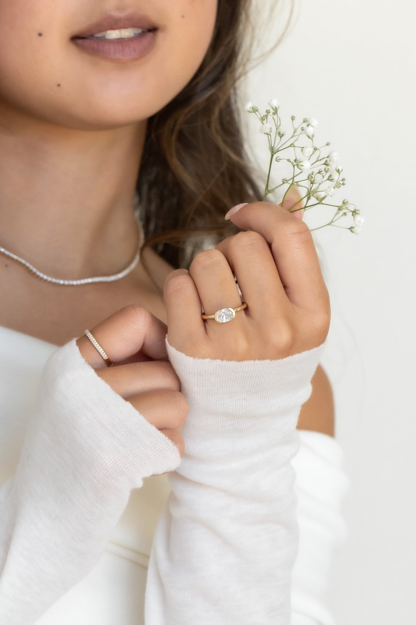 The Austen Oval Solitaire